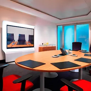 Sheraton Frankfurt Airport & Conference Center מלון