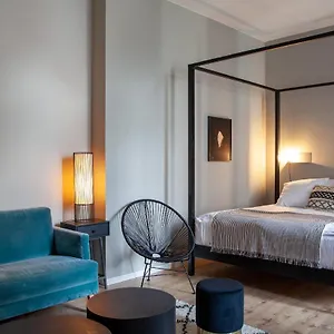 The Fabric Apartahotel